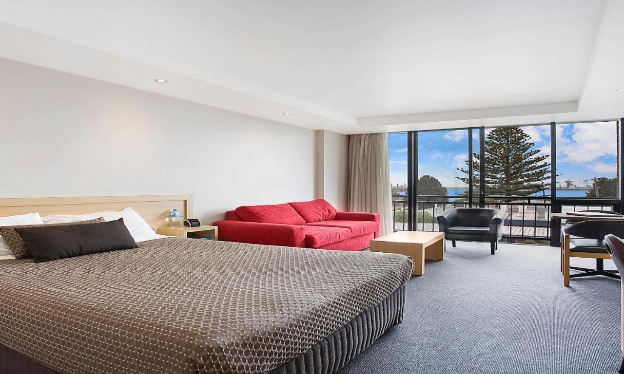 Richmond Henty Hotel Portland Exterior photo