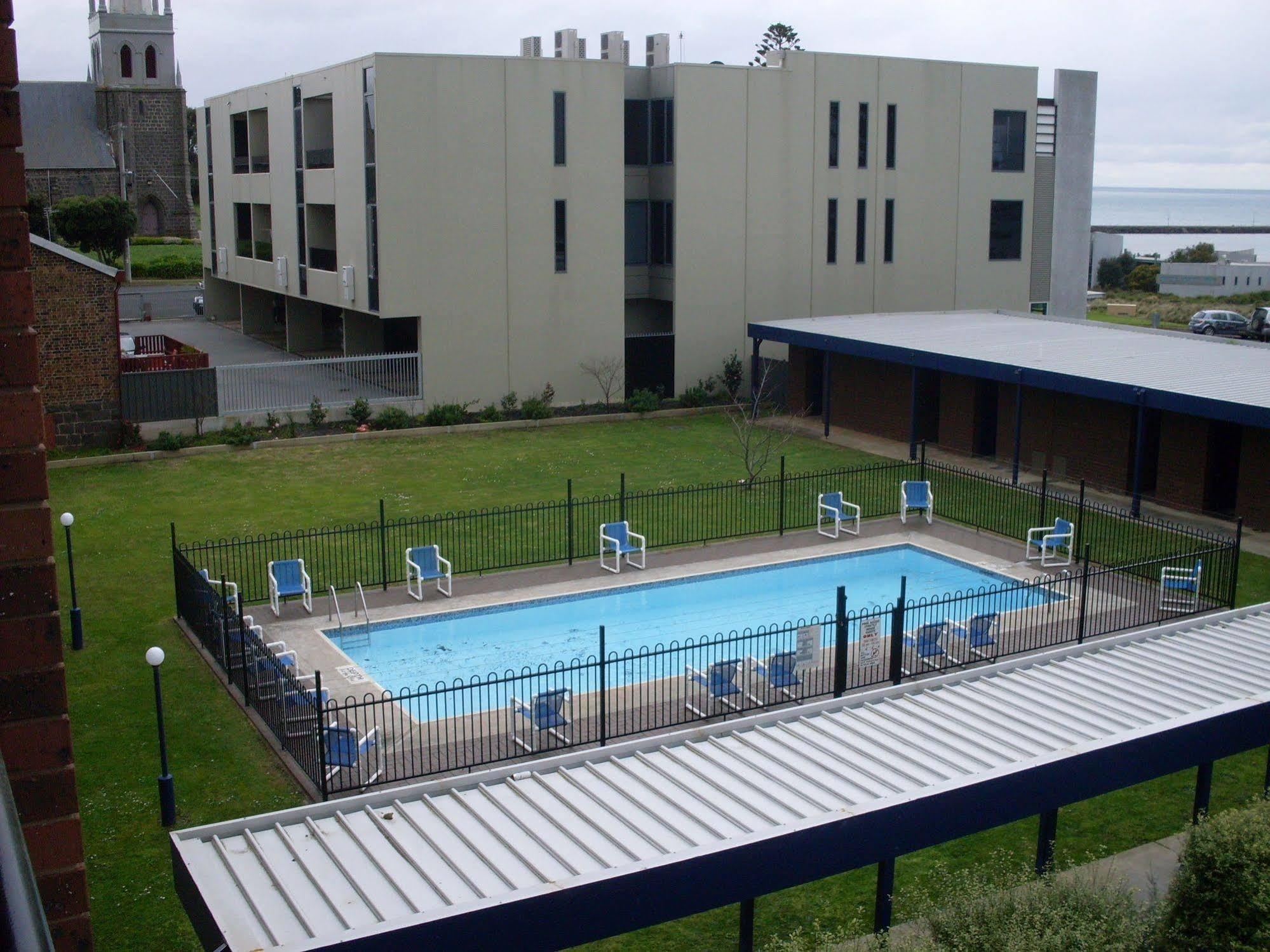 Richmond Henty Hotel Portland Exterior photo
